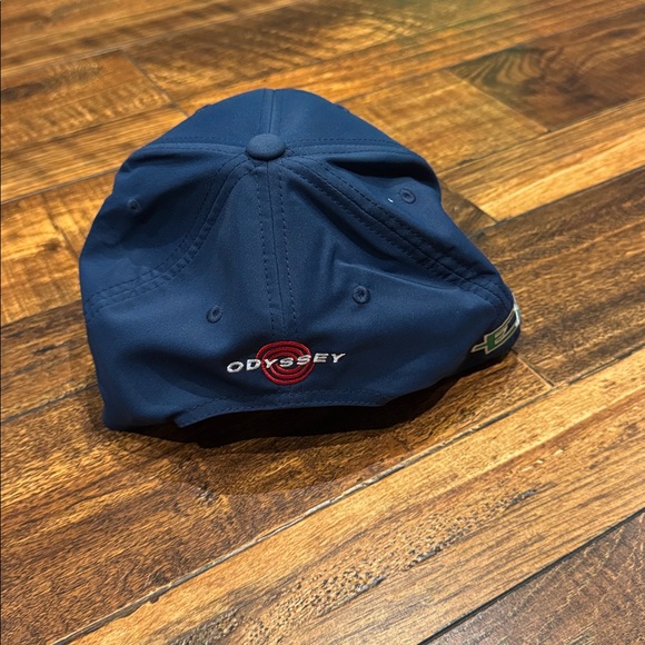 Callaway Tour Authentic Performance hat - Picture 3 of 5